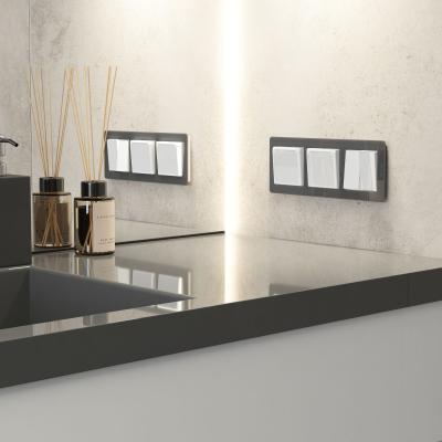 Фото Розетка влагозащищенная с крышкой и шторками Werkel W1171241 белый акрил