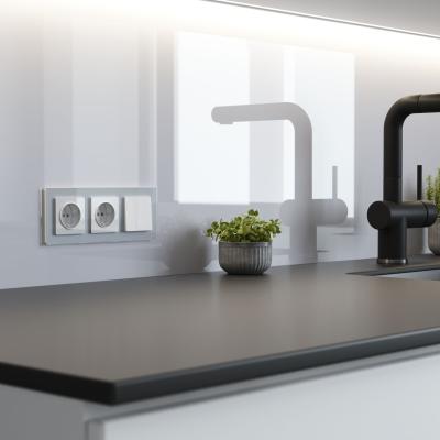 Фото Выключатель одноклавишный проходной с подсветкой Werkel W1112141 белый акрил