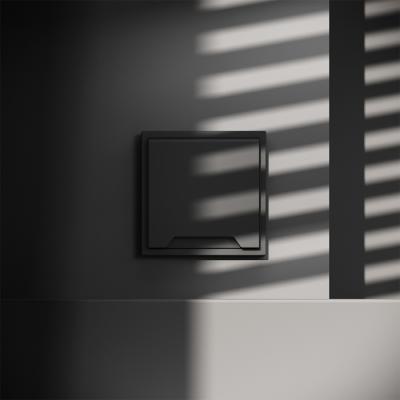 Фото Розетка встраиваемая с крышкой VOLTUM S70, черный матовый, VLS040308