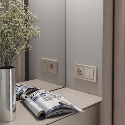 Фото Рамка из поликарбоната на 2 поста Werkel Stream W0022111 шампань