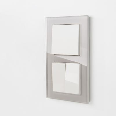 Фото Рамка из стекла на 2 поста Werkel Favorit W0021117 дымчатый