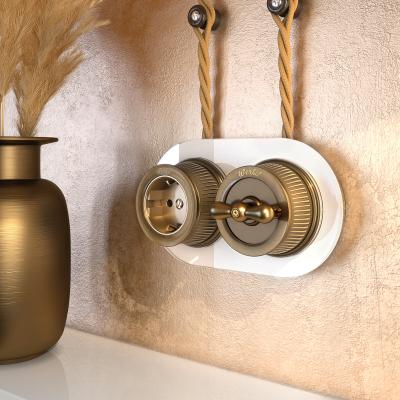 Фото Рамка из стекла на 2 поста Werkel W0025101 белый