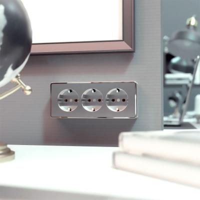 Фото Розетка тройная с заземлением и шторками Werkel Gallant W5073106 серебряный