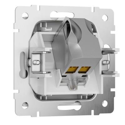 Фото Розетка Ethernet RJ-45 cat. 6A экранированная Werkel W5120001 белый матовый
