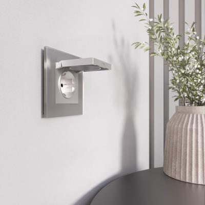 Фото Розетка влагозащищенная с защитной крышкой N Werkel W1171265 серебряный матовый