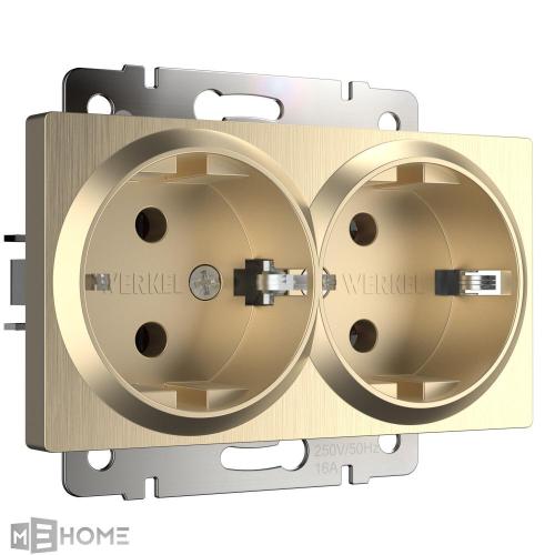 Фото Розетка двойная с заземлением Werkel W1172010 шампань рифленый