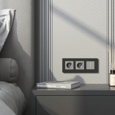 Фото Рамка из поликарбоната на 3 поста Werkel Slab W0032908 черный софт