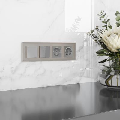 Фото Рамка из стекла на 4 поста Senso Werkel W0043117 дымчатый soft-touch