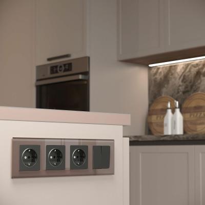 Фото Рамка из стекла на 4 поста Werkel Favorit W0041142 латте