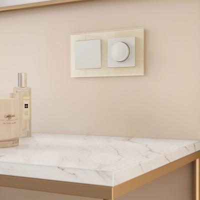 Фото Рамка из стекла на 2 поста Werkel Favorit W0021141 молочный