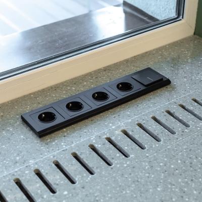 Фото Рамка из поликарбоната на 5 постов Werkel Stark W0051808 черный