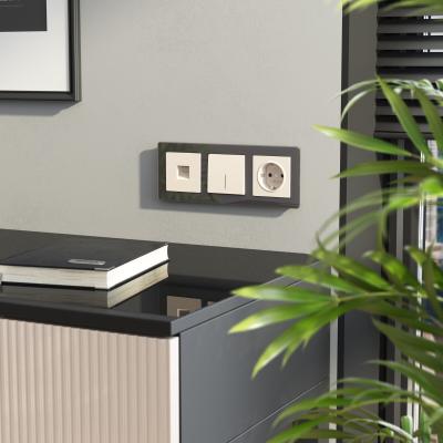 Фото Розетка Ethernet RJ-45 Werkel W1181062 айвори матовый