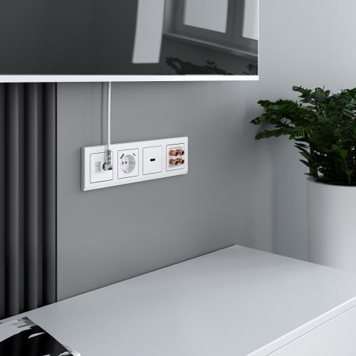 Фото Розетка USB тип A+C Werkel W1171701 белый