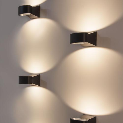 Фото Elektrostandard 1549 Techno LED настенный уличный светильник Blinc белый