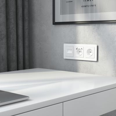 Фото Накладка для двойной розетки Еthernet RJ-45 Werkel W1191141 белый акрил