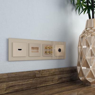 Фото Рамка из стекла на 4 поста Werkel Favorit W0041111 шампань