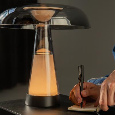 Фото Настольная лампа Maytoni Artefact MOD484TL-L8BK