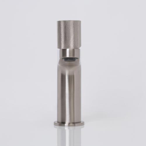 Фото WasserKraft Tauber 6403 смеситель для раковины никель