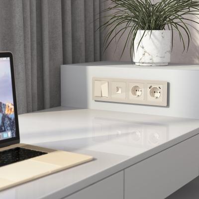 Фото Розетка Ethernet RJ-45 Werkel W1181043 айвори акрил