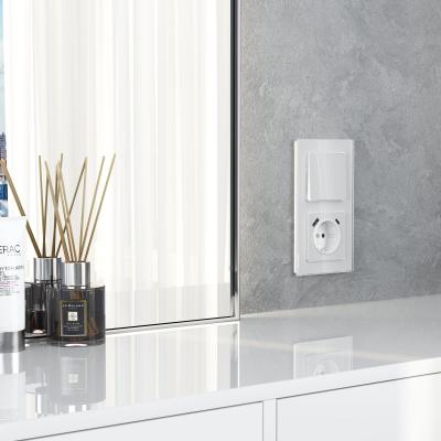 Фото Выключатель одноклавишный Werkel W1110041 белый акрил