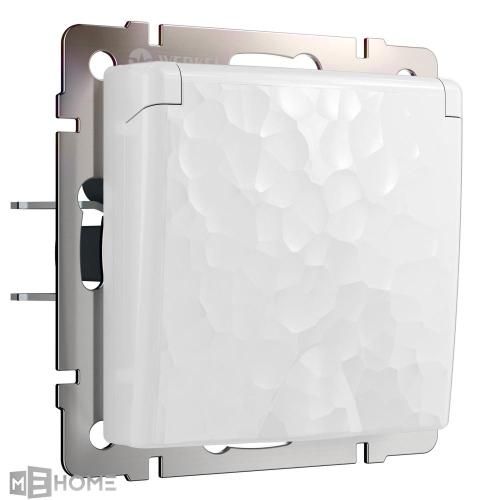 Фото Розетка влагозащищенная с защитной крышкой и шторками Werkel Hammer W1271201 белый