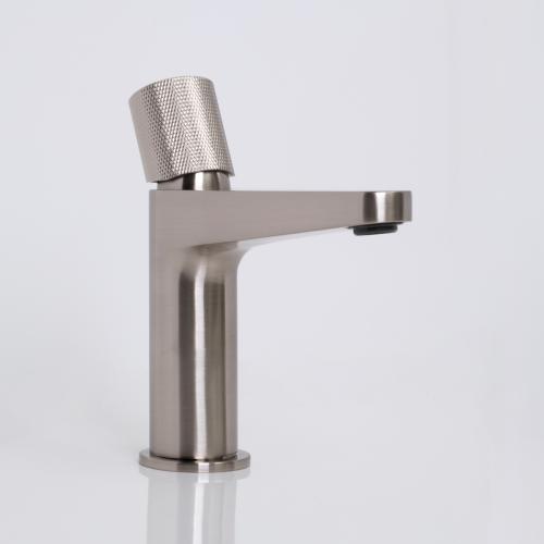 Фото WasserKraft Tauber 6403 смеситель для раковины никель